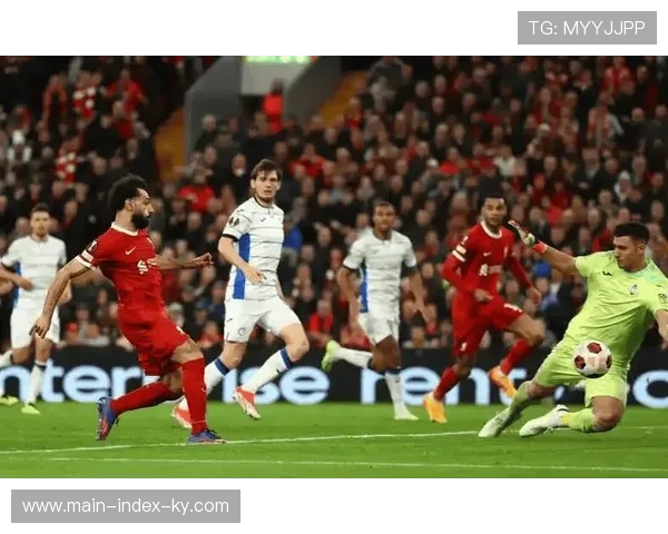 热刺快速进入比赛节奏 但防守失误导致瞬间崩盘 热刺快速进入比赛节奏 但防守失误导致瞬间崩盘